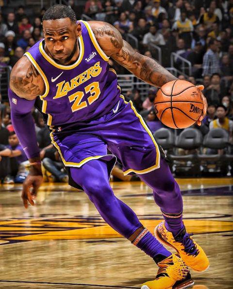 欧冠战报：格纳布里传射，基米希乌龙，拜仁3-1葡萄牙体育（欧冠：格纳布里一传一射，基米希乌龙送礼，拜仁3比1击败葡萄牙体育）