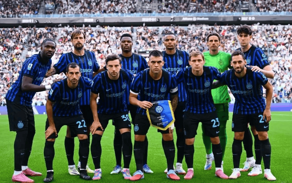 有些画面，会被历史记住（某些瞬间，注定载入史册）