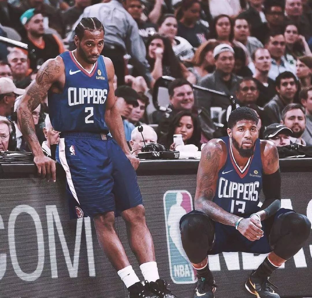 不敌利物浦，库尔图瓦：球队付出了巨大努力，但这还不够（惜败利物浦，库尔图瓦：全队拼尽全力仍难改败局）