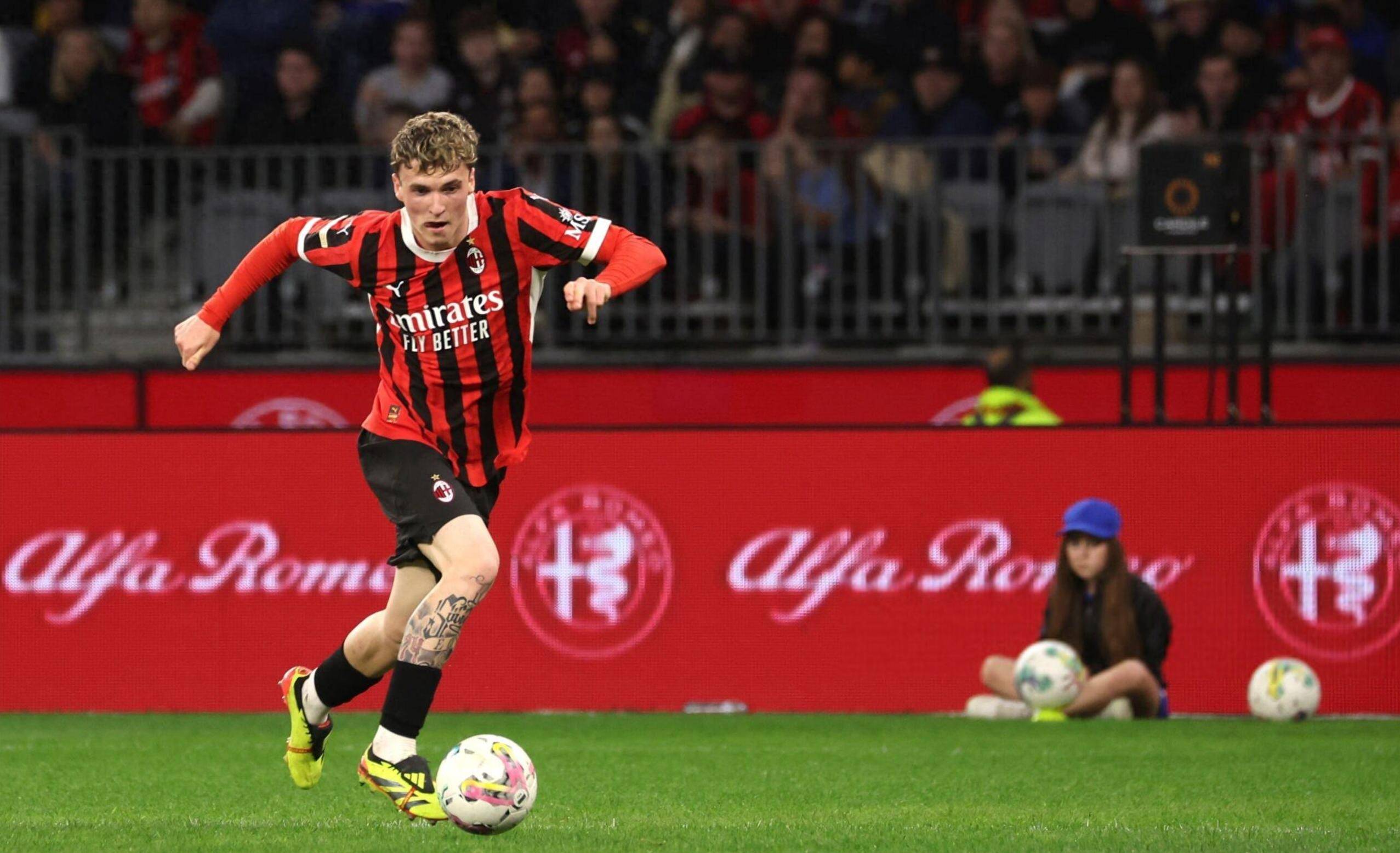 莫雷托：萨56和托莫里的续约进展迅速，米兰也打算和莱奥续约（莫雷托：萨56、托莫里续约进展迅猛，米兰也计划与莱奥续约）