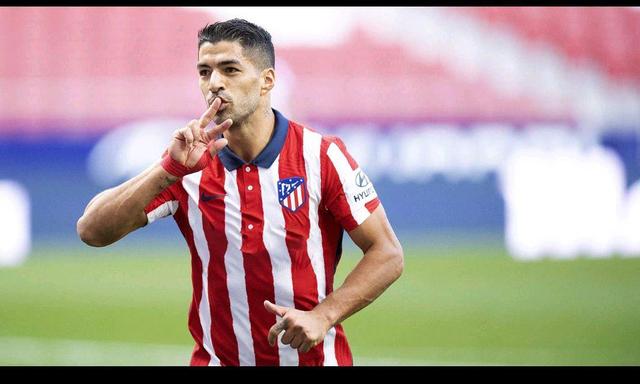 足球报曝中超某俱乐部欠税过亿，评论区画风突变：先查查调节费去哪了（足球报称中超一俱乐部欠税逾亿元，评论区风向突变：先追查调节费去向）