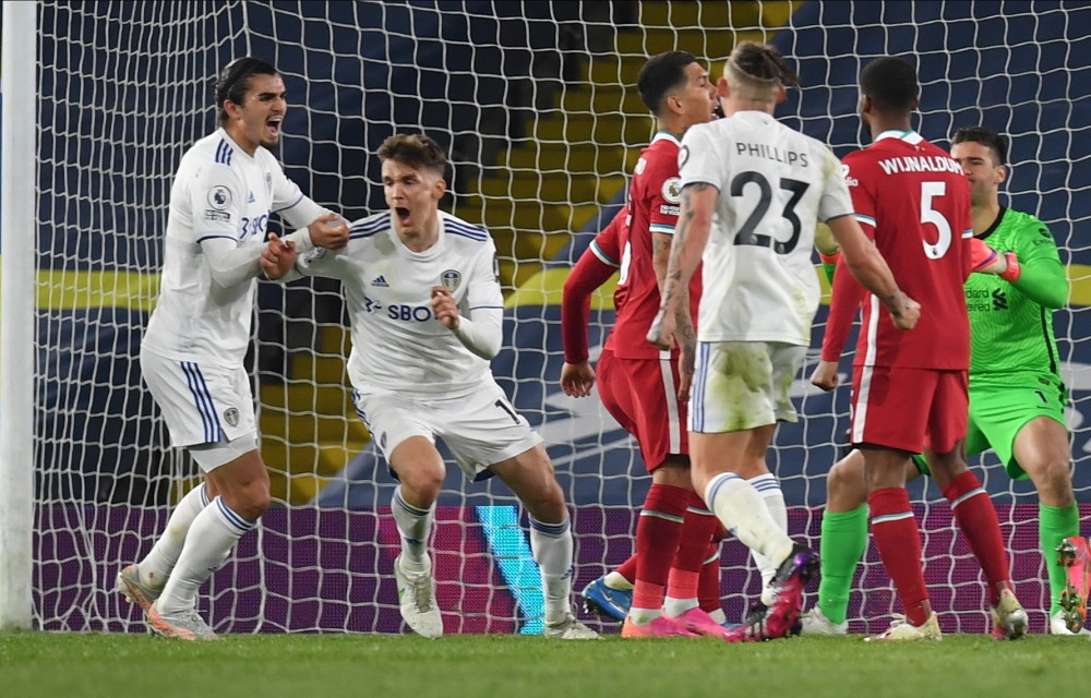 巴萨梅西关键助攻助力进球（梅西关键助攻助巴萨破门）