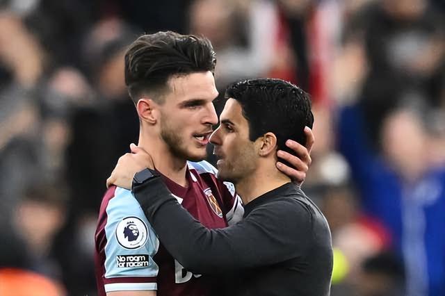 曼城大幅轮换？夸安萨：他们今晚首发的球员有些也是世界级的（曼城或大轮换？夸安萨：今晚首发仍有多名世界级球员）