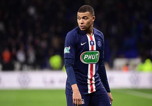 替补给力！冈萨雷斯10+10&正负值+37 加尔扎也两双&狂揽9前场板（替补发力！冈萨雷斯10+10正负值+37，加尔扎两双并抢下9个前场篮板）